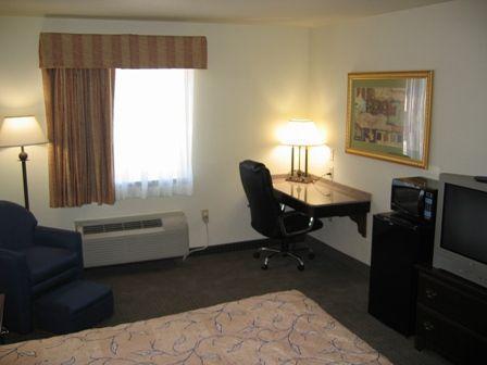 Hometown Hotel Bryant Room photo